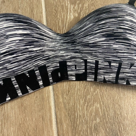 Pink Bra - Picture 3 of 4